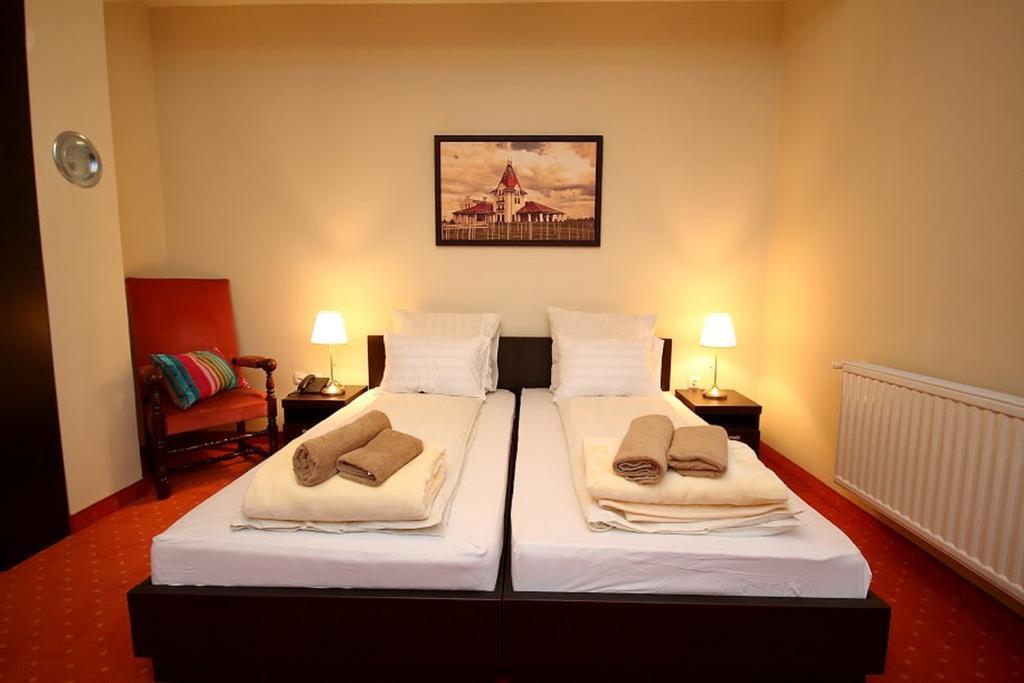 Vila Palic Ngoại thất bức ảnh