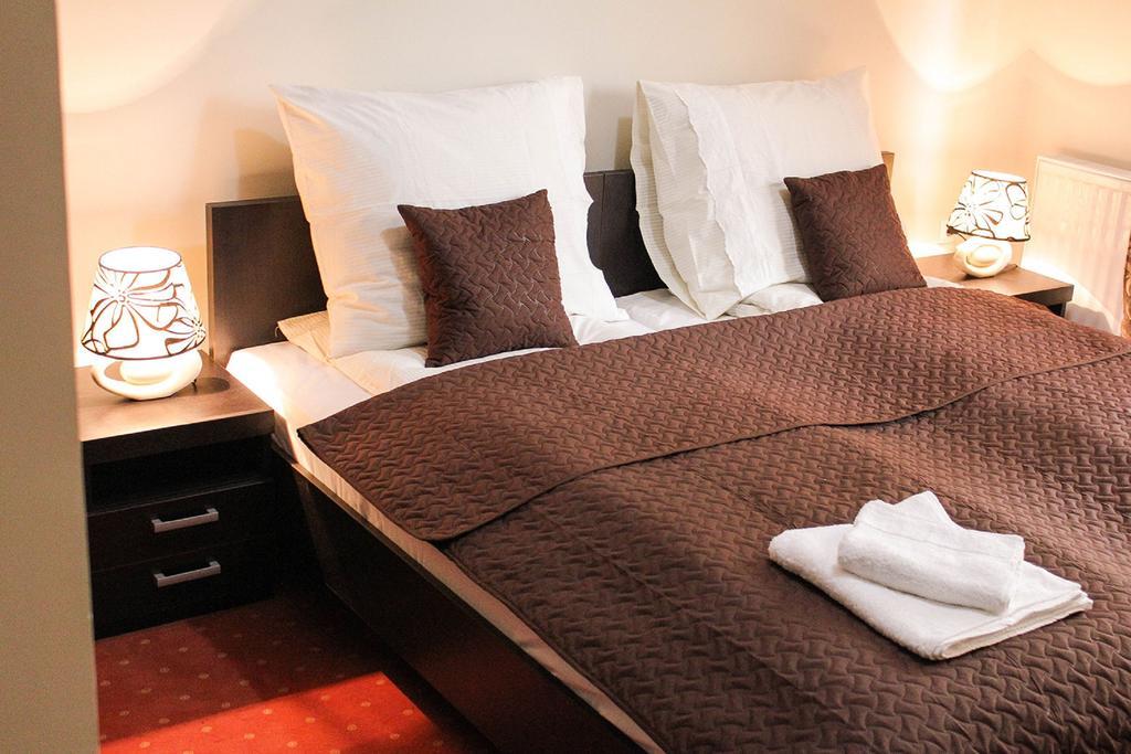Vila Palic Ngoại thất bức ảnh