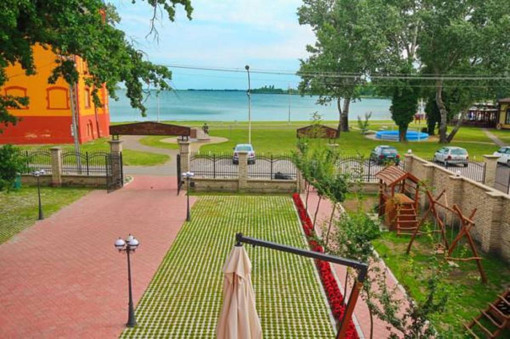 Vila Palic Ngoại thất bức ảnh